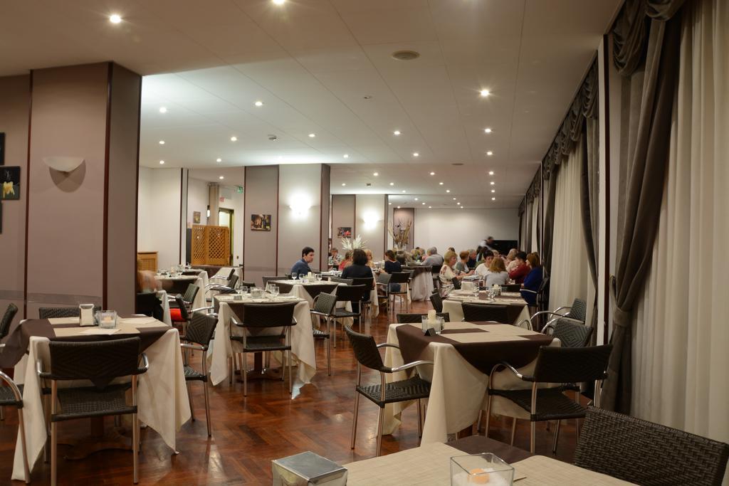 Отель Ibis Styles Roma Aurelia Экстерьер фото